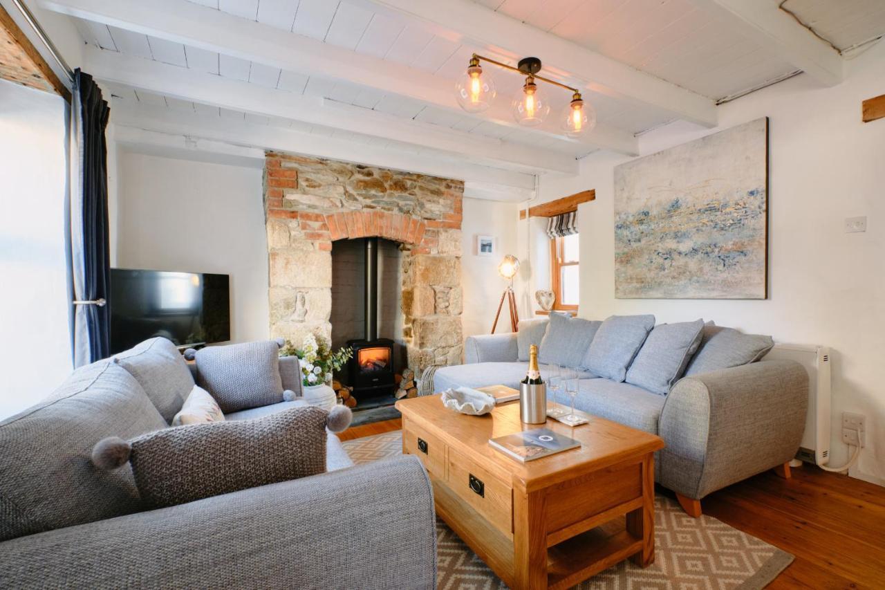 Finest Retreats - Scallop Cottage Porthleven Exterior photo